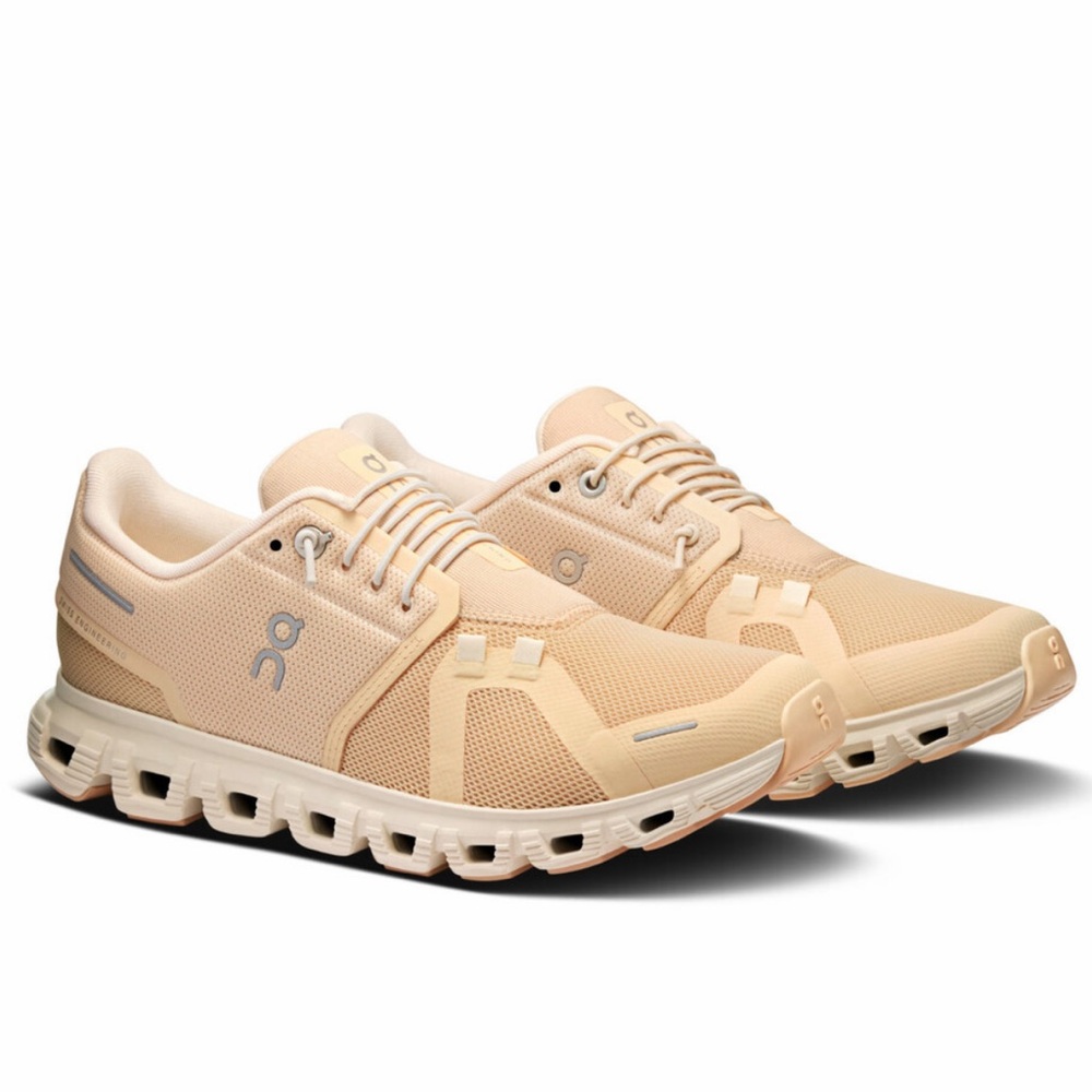 On Running Cloud 6 Sneaker Blonde Dew Women's, SIZE 8 1/2 US